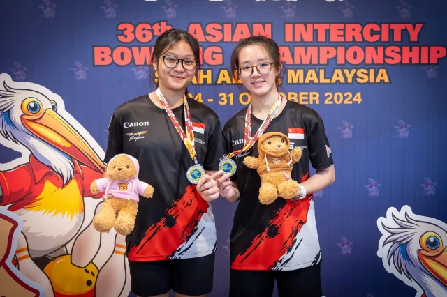 [36th Asian Intercity Bowling Championships @ Shah Alam, Malaysia, 24-31 Oct 2024]

Congratulations to bowlers from Singapore Sports School who achieved podium success and did Singapore proud! 

Women’s Doubles Silver - 
Nura Zulkifli and Jerlyn Lam

Men’s Team Bronze - 
Jayan Kuay
Rayden Lim
Brian Ngoi
Mark Leong

Women’s Masters Bronze - 
Hazel Tan